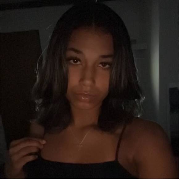 Meet your Posher, Makaylah - Picture 1 of 1